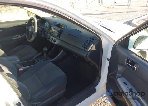 2004 Toyota Camry Se V6 from USA, damaged, VIN 4T1BA32K84U502772